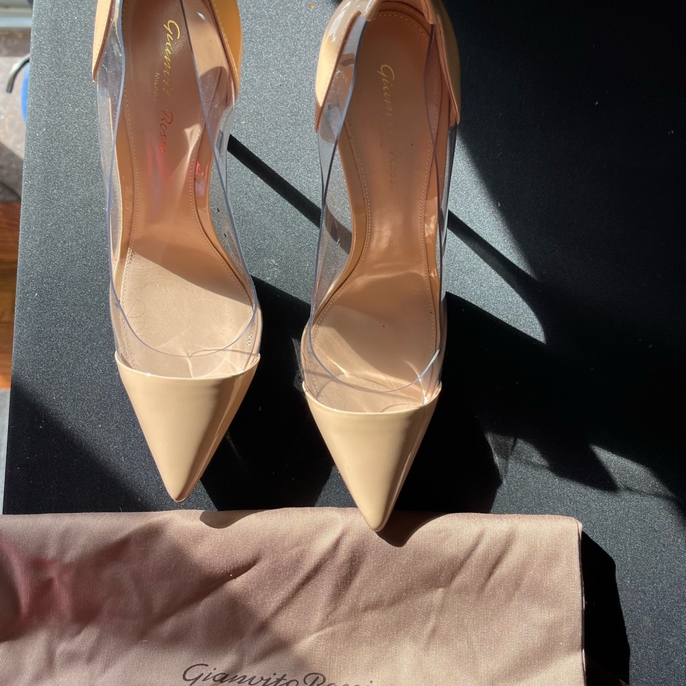 Gianvito Rossi Beige and Transparent Heels - Picture 4 of 5